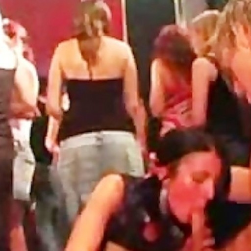 Chicks Fuck at Party