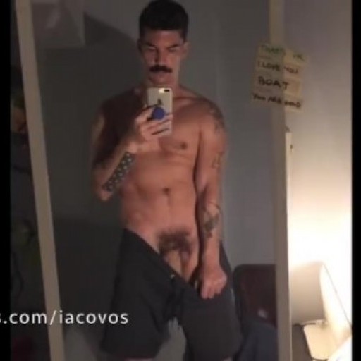 jerk off in front of the MIRROR with nice CUMSHOT
