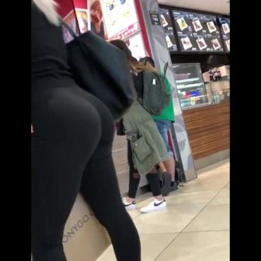 Candid Teen Ass black spandex leggings