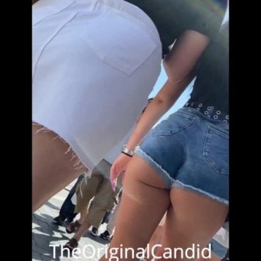Italian tourist butt cheeks candid ass