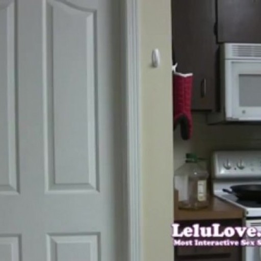 Lelu Love-Poncho Condom Blowjob