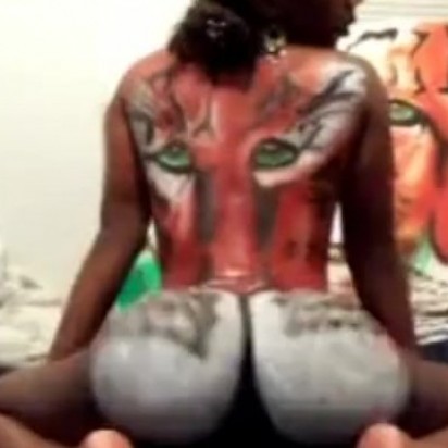 ass shaking and art work! got to love it
