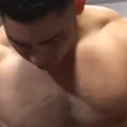 hung muscled hunk raw fucks a slim smooth lad aggressively