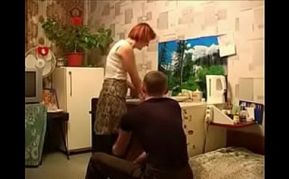 Russian Mom Home Fuck Time Young Guy Voyeur