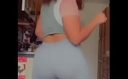 Thick ebony ass clapping