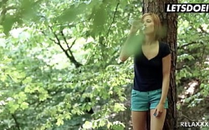 Slim Czech Babes Karin Key And Ria Sun Enjoy Hot Licking & Fingering In The Forest In Steamy Outdoor Affair - LETSDOEIT